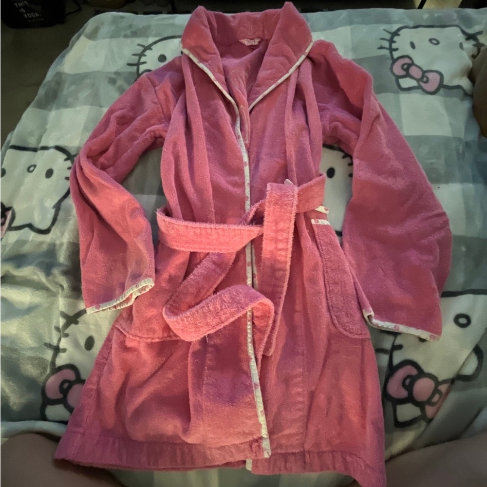 PINK Victoria’s Secret Vintage Robe